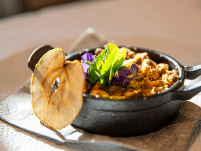 Apple crumble made of Granny Smith apples