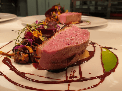 Duck, jus, black chanterelles, herbs